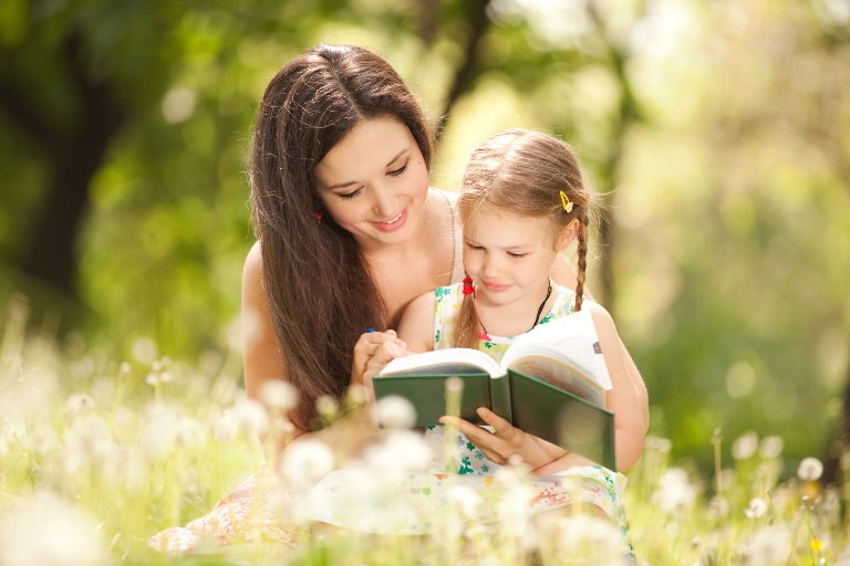 Защо е важно децата да четат книги?